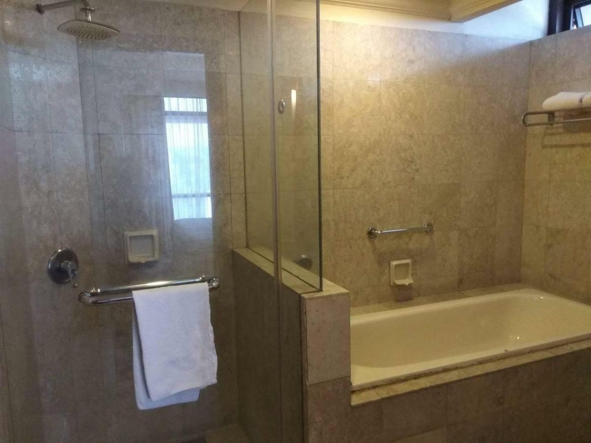 Times Square Private Service Suite At Kl Kuala Lumpur Buitenkant foto